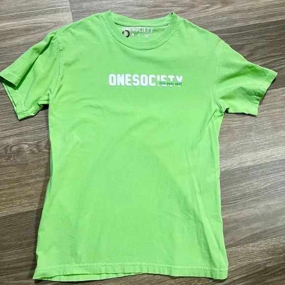 Tops - One Society Free Your Soul Green Shirt Size Small